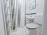 separate Toilette